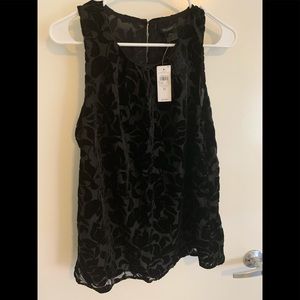 Ann Taylor top size M